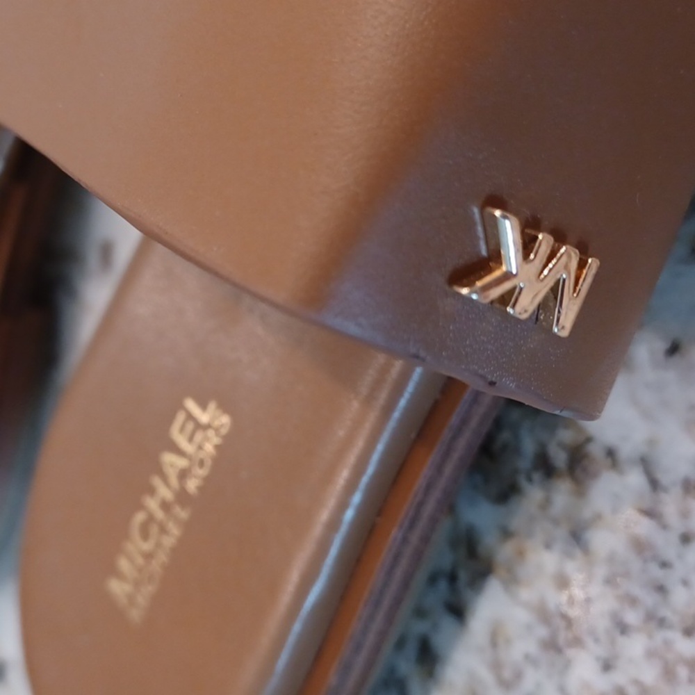 Michael Kors Augustv MK Logo Leather Flat Toe Strap Sandals SZ 11 New - Picture 8 of 14